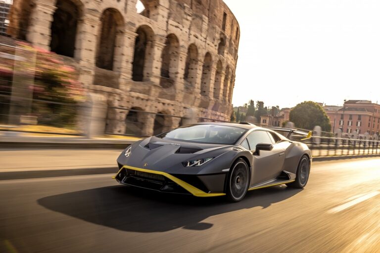 Lamborghini vendió 8405 automóviles en todo el mundo y rompe un récord histórico