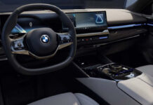 ¿Cuáles son los autos con el diseño de volante más ergonómico para conducción prolongada?